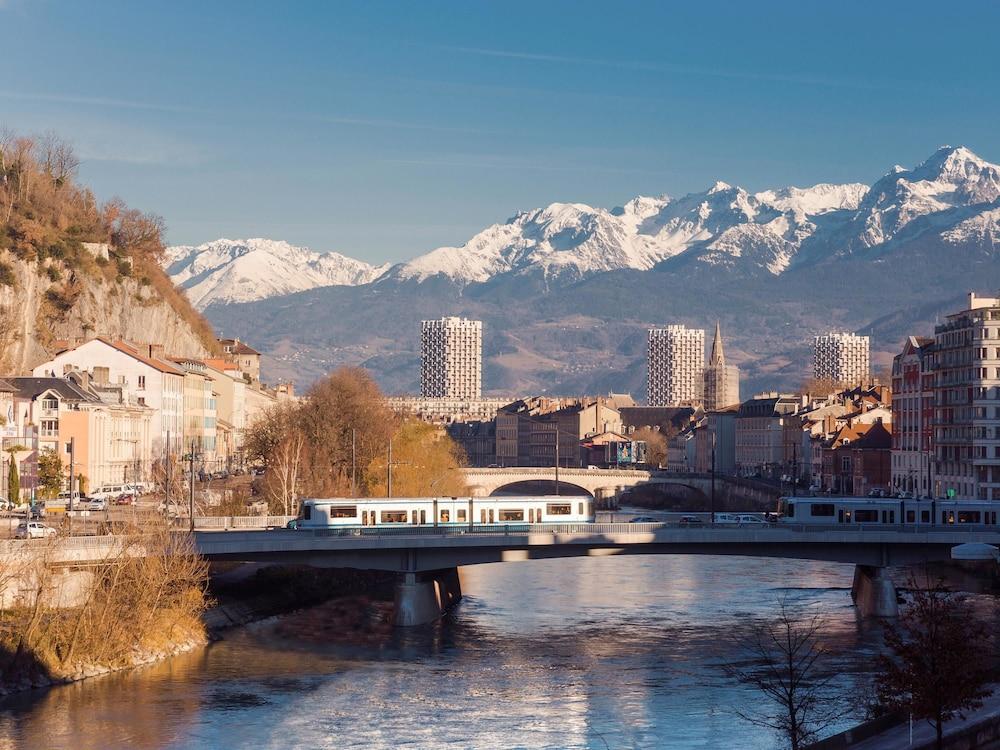 Ibis Grenoble Centre Bastille Dış mekan fotoğraf